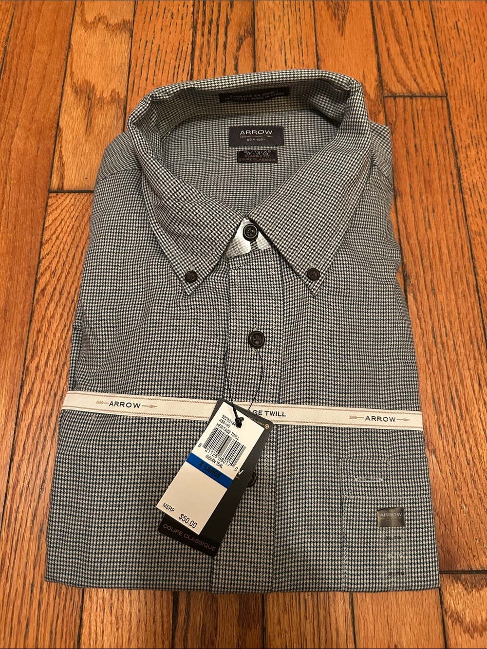 Arrow Men's Black and White Micro-Check Button-Down Shirt